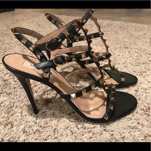 Valentino Garavani Rockstud Leather Sandals - Picture 6 of 8